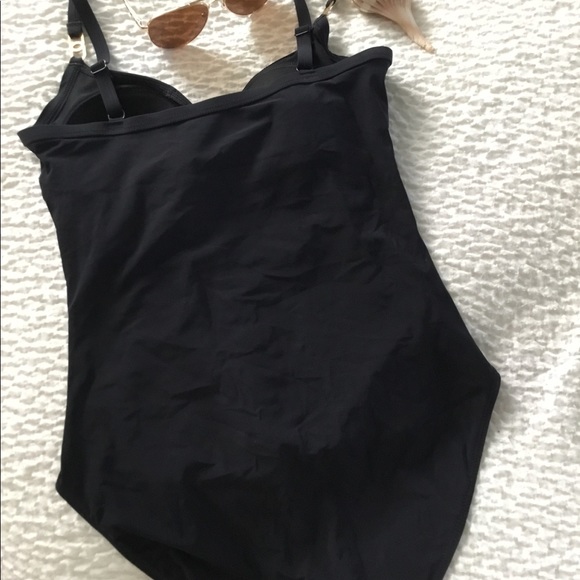 Shapely Marks & Spencer Black 1 Pc Swimsuit 10 - Picture 2 of 3